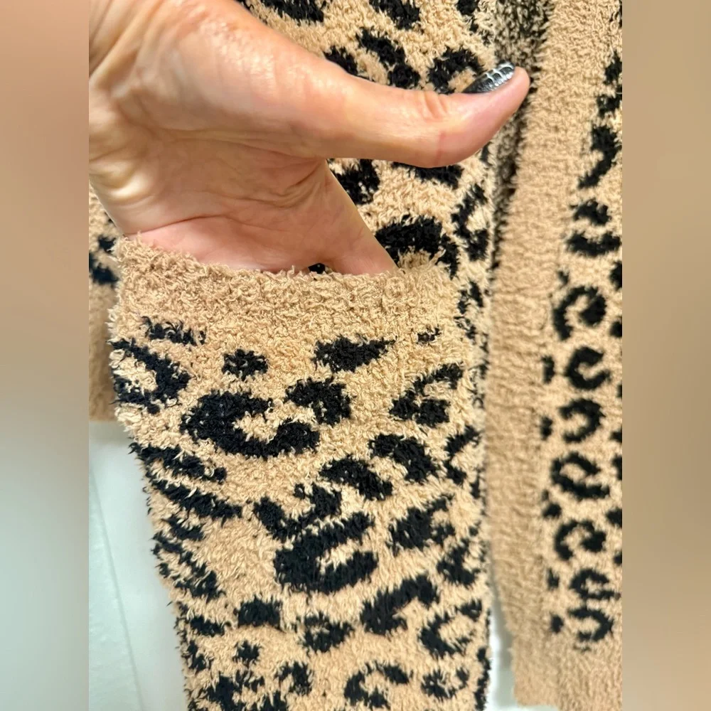 Super Soft Animal Print Cardigan - Picture 4 of 11